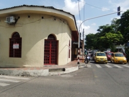 Calle 8 # 8–01 Centro